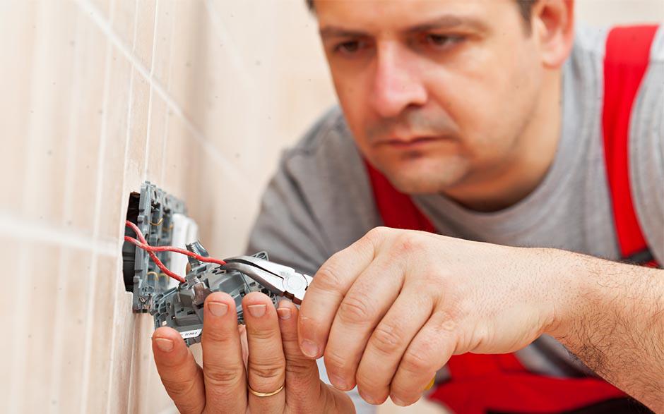 tarif horaire d'un électricien Paris 9